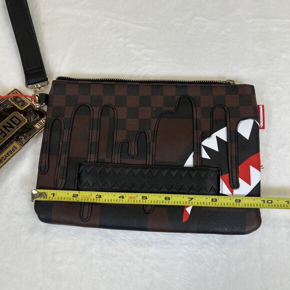 NEW Sprayground Sharks in Paris Drip Brown Checked Crossover Clutch BnftsCharity - Picture 3 of 12